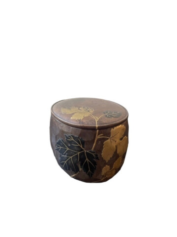 Finely Carved Japanese Box 67407