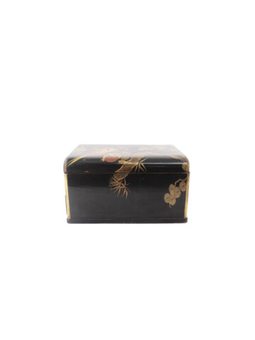 Japanese Lacquered Box 67465