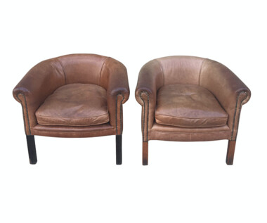 Pair of Vintage English Leather Club Chairs 37420